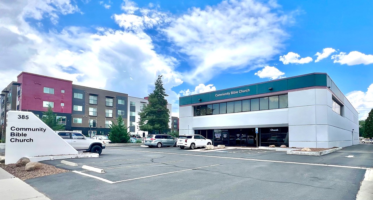 385 Gentry Way - Front Exterior